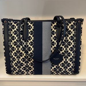 Kate Spade-Spade Flower Jacquard Strip Market Medium Tote